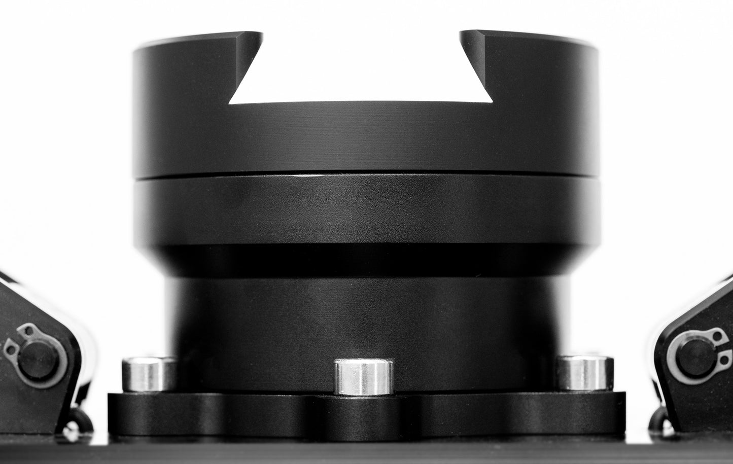 SIMUCUBE 2 (SC2) Pro Direct Drive Wheel