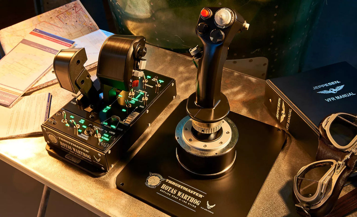 Thrustmaster HOTAS Warthog Flight Stick for Flight Simulation, Official  Replica of the US Air Force A-10C Aircraft (Compatible with PC)